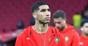أشرف حكيمي يحقق إنجازات تاريخية في الدوري الفرنسي ويكتب اسمه بحروف من ذهب في عالم كرة القدم