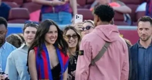 أمين يامال يتألق في الكلاسيكو ويجذب الأنظار مع ممثلة أمريكية شهيرة في لحظات مميزة وصور رائعة