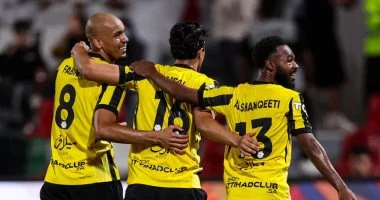 العميد يحقق فوزا مقنعا على الاتحاد بثلاثة أهداف مقابل هدف بمشاركة كوكا في الدوري السعودي