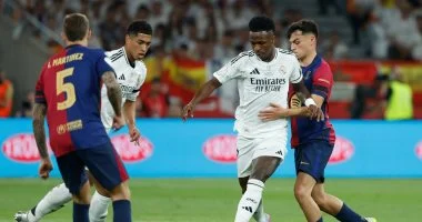 موعد مباراة الكلاسيكو المنتظرة بين برشلونة وريال مدريد وتفاصيل القناة الناقلة للحدث الرياضي الكبير